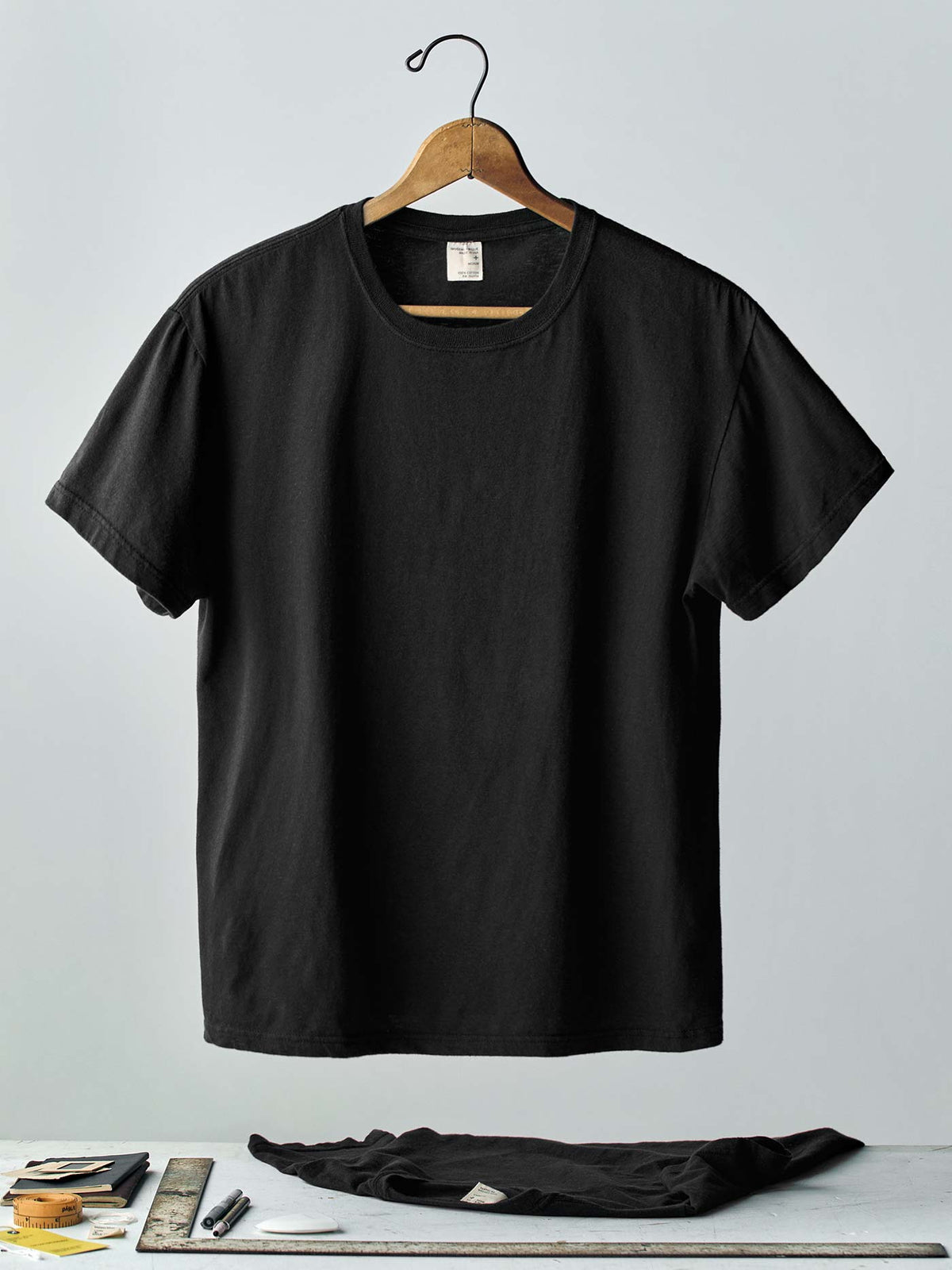 the cotton project tee in faded black