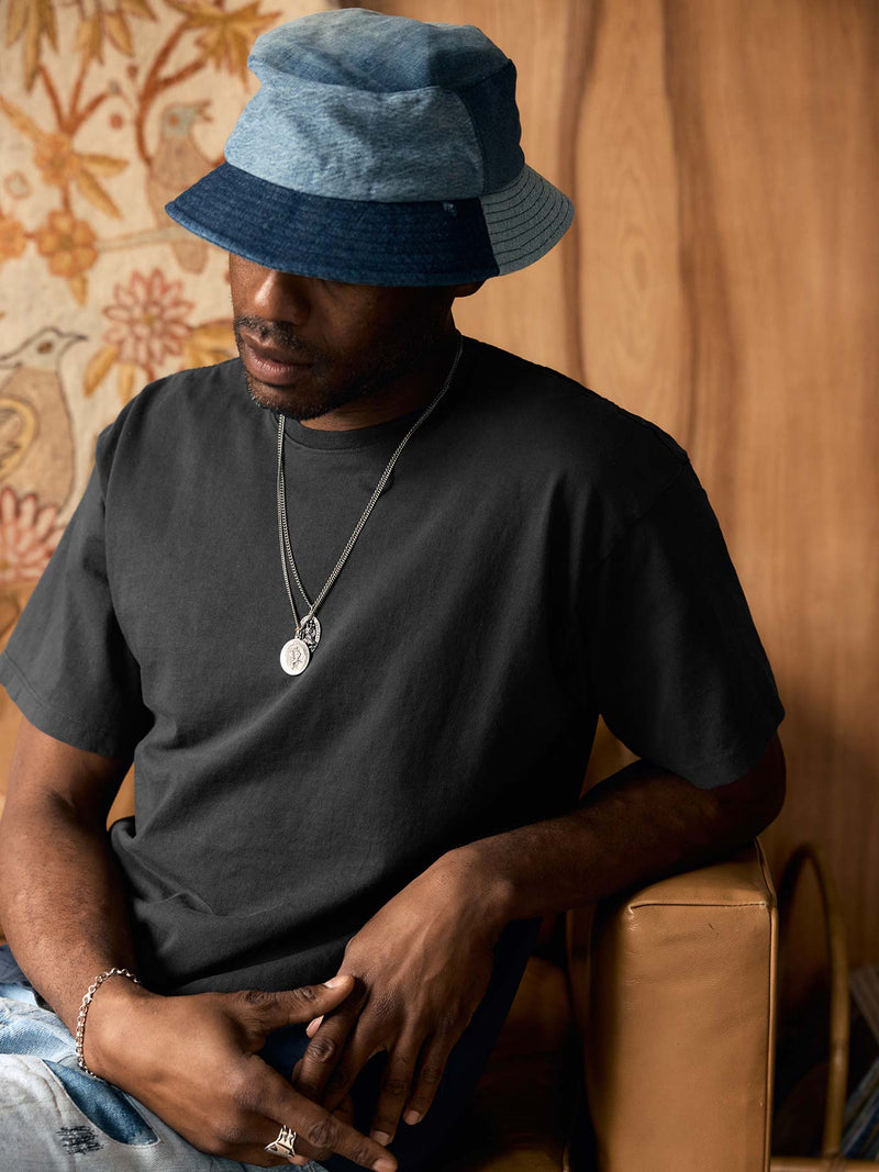 faded black knit box crew - Model