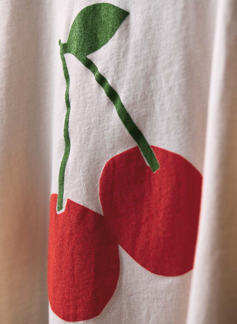 the "cherry" tee - Model