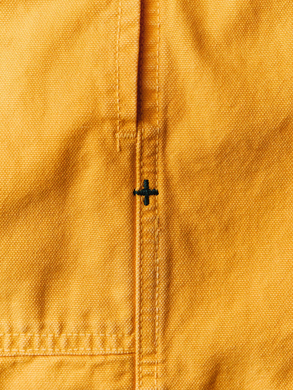 the canvas lounge short in marigold