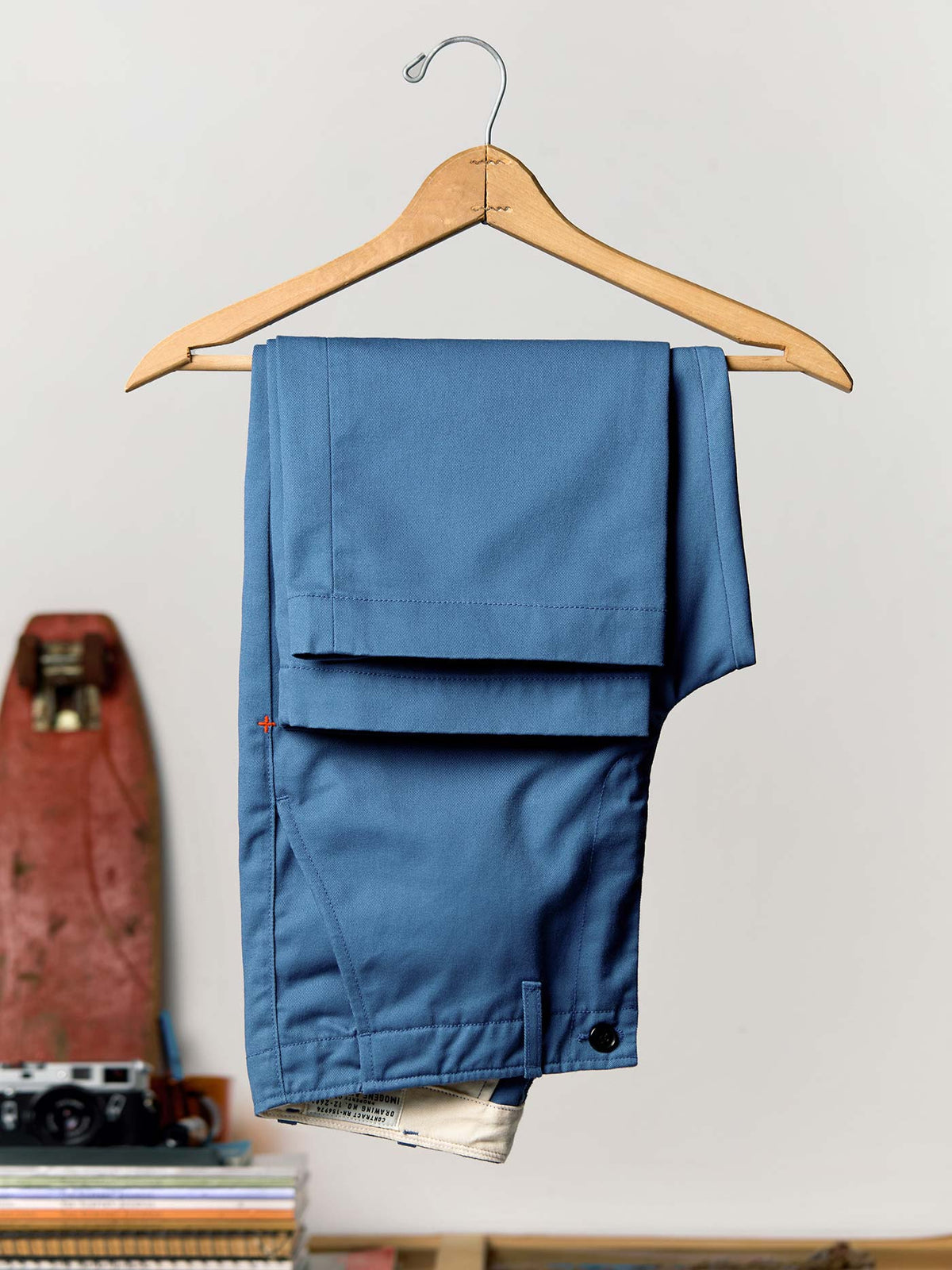 oceanside relaxed pant in postman blue