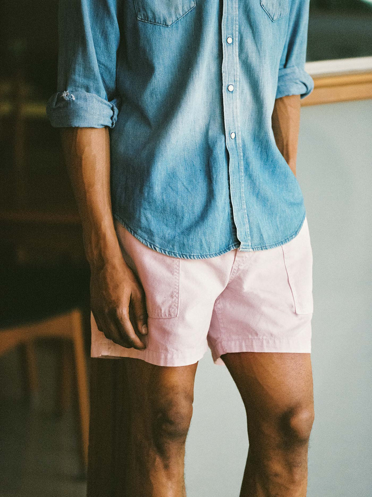 the canvas lounge short in pink stone