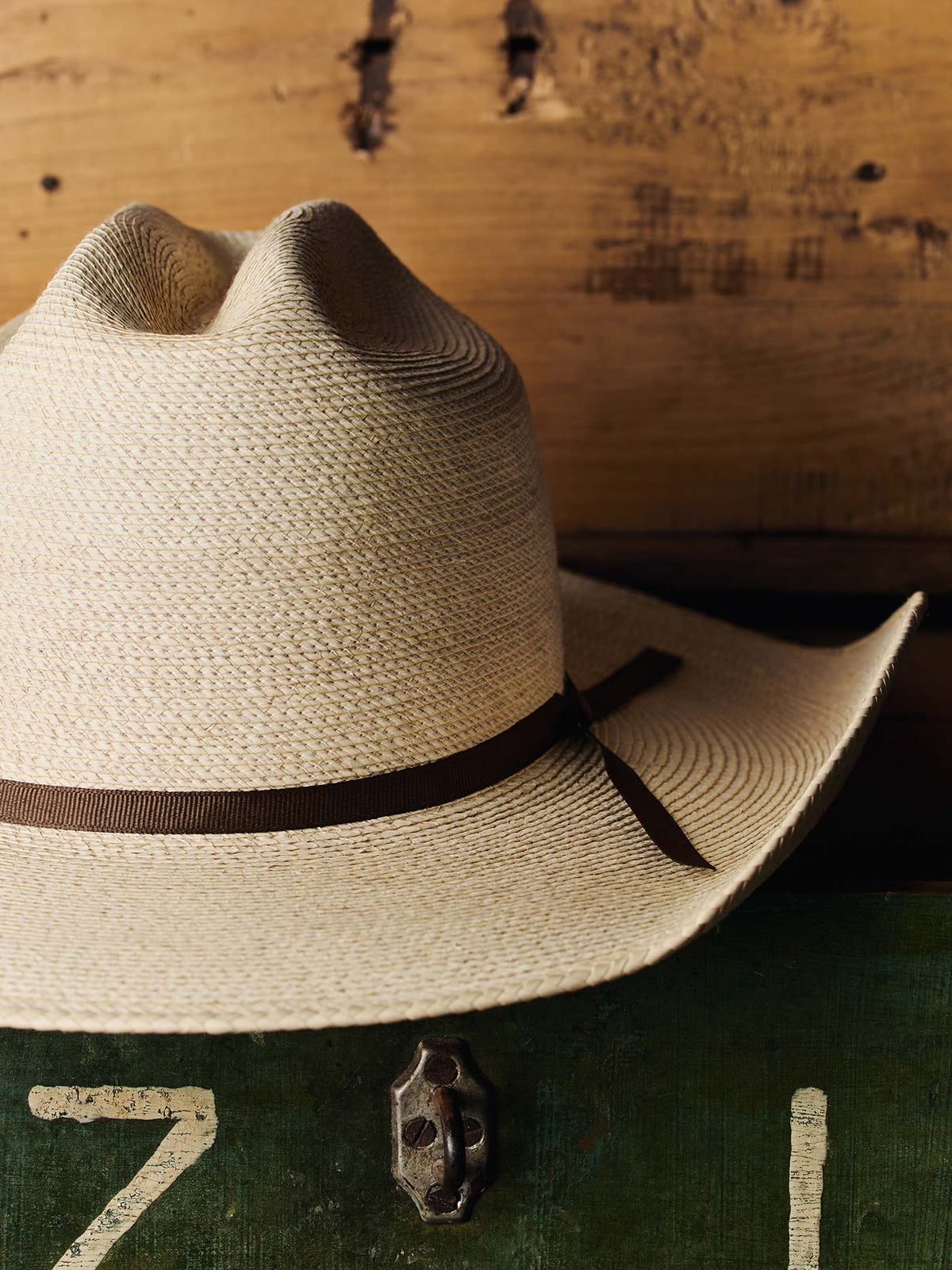 handwoven rancher guatemalan palm