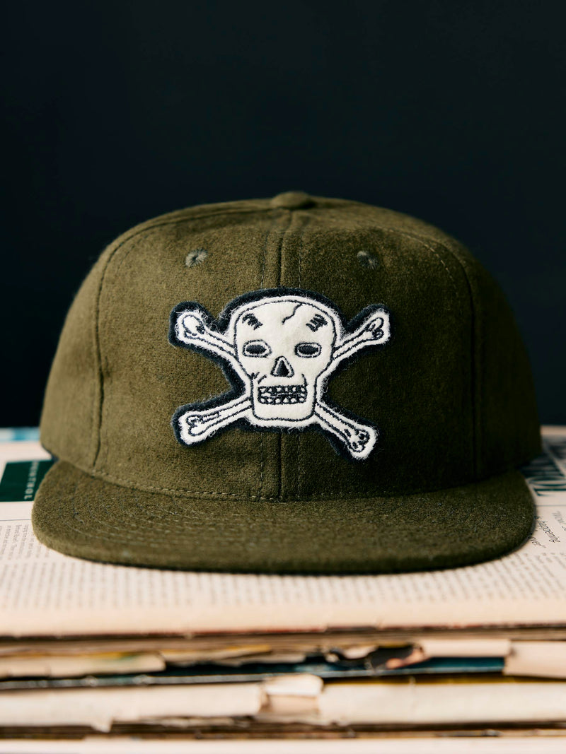 the wool "hellcats" cap in olive