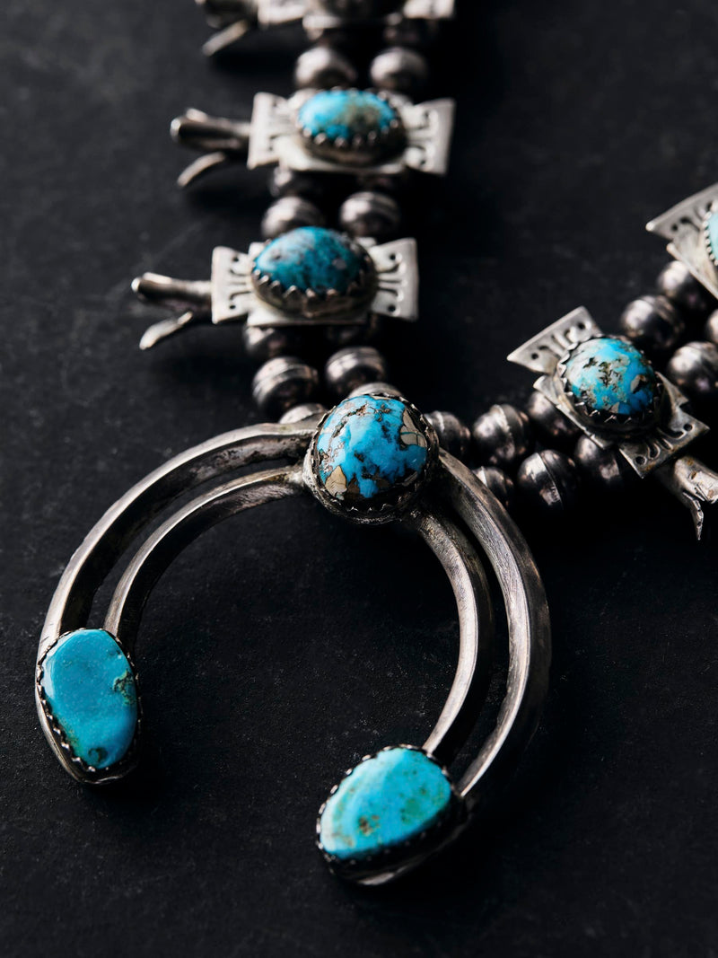 vintage turquoise squash blossom - Model