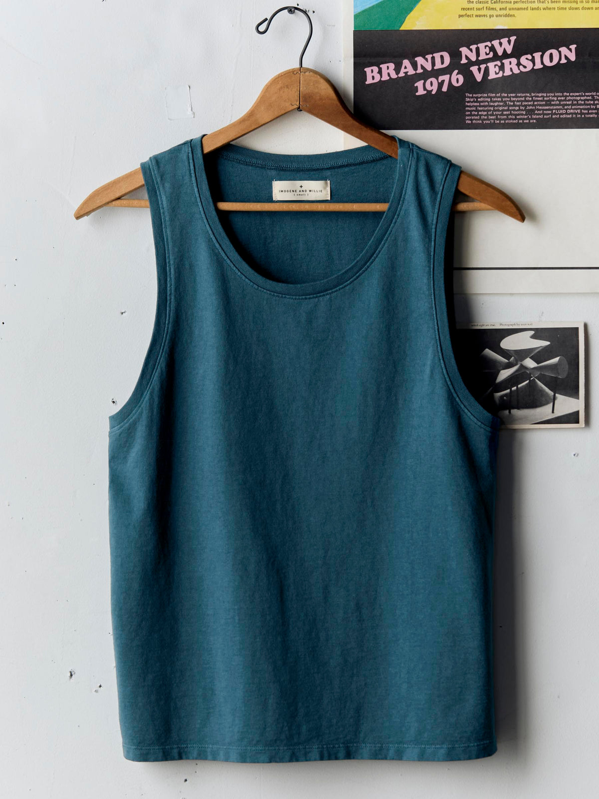 midweight box tank in teal