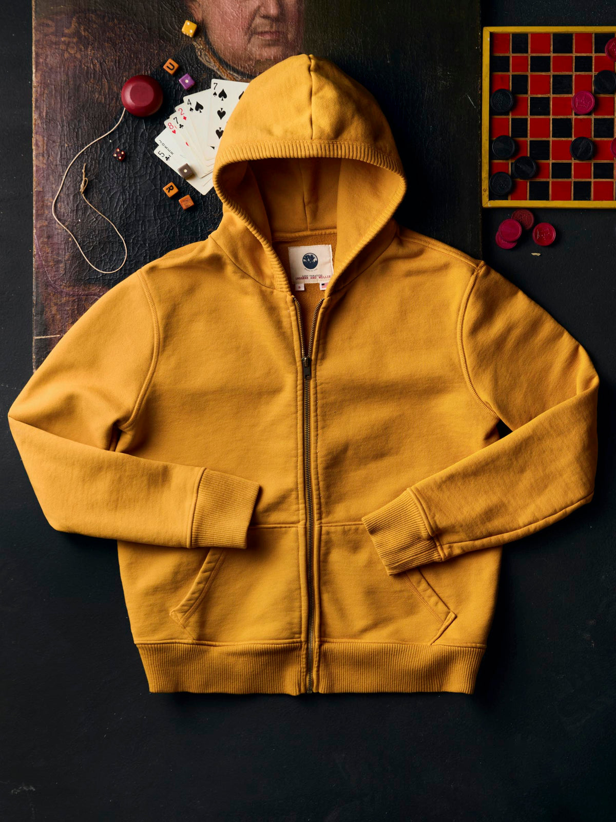 the standard zip sweatshirt in amber