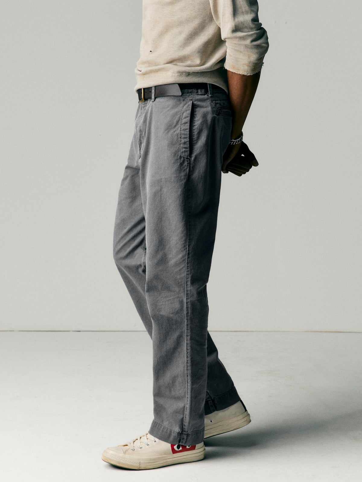 all american chino in faded black