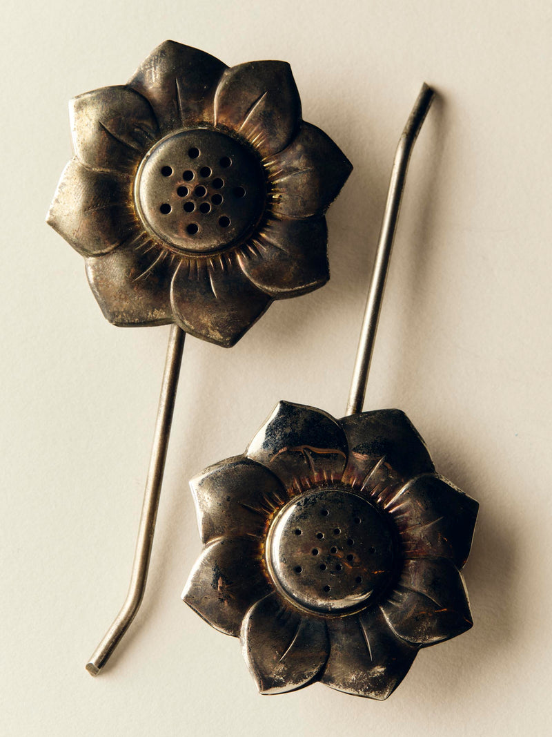 vintage flower salt and pepper shakers
