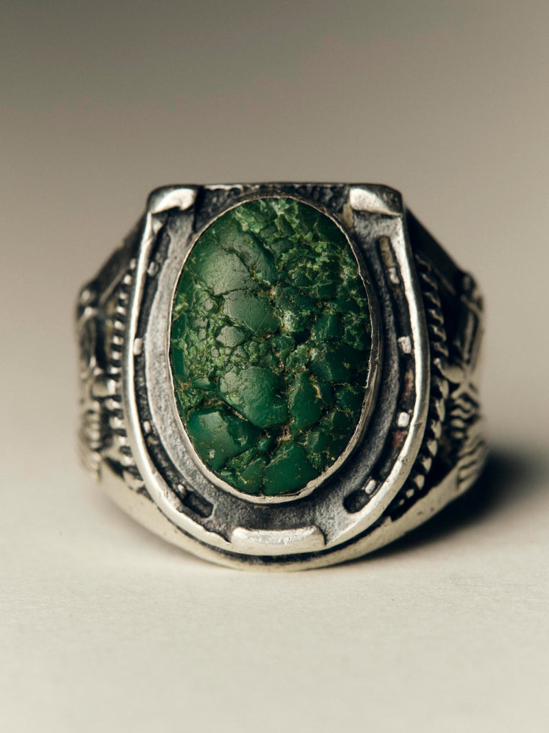 vintage harvey-era horseshoe ring - Model