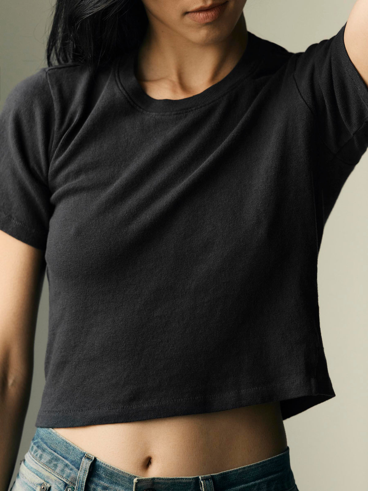 the baby tee in faded black