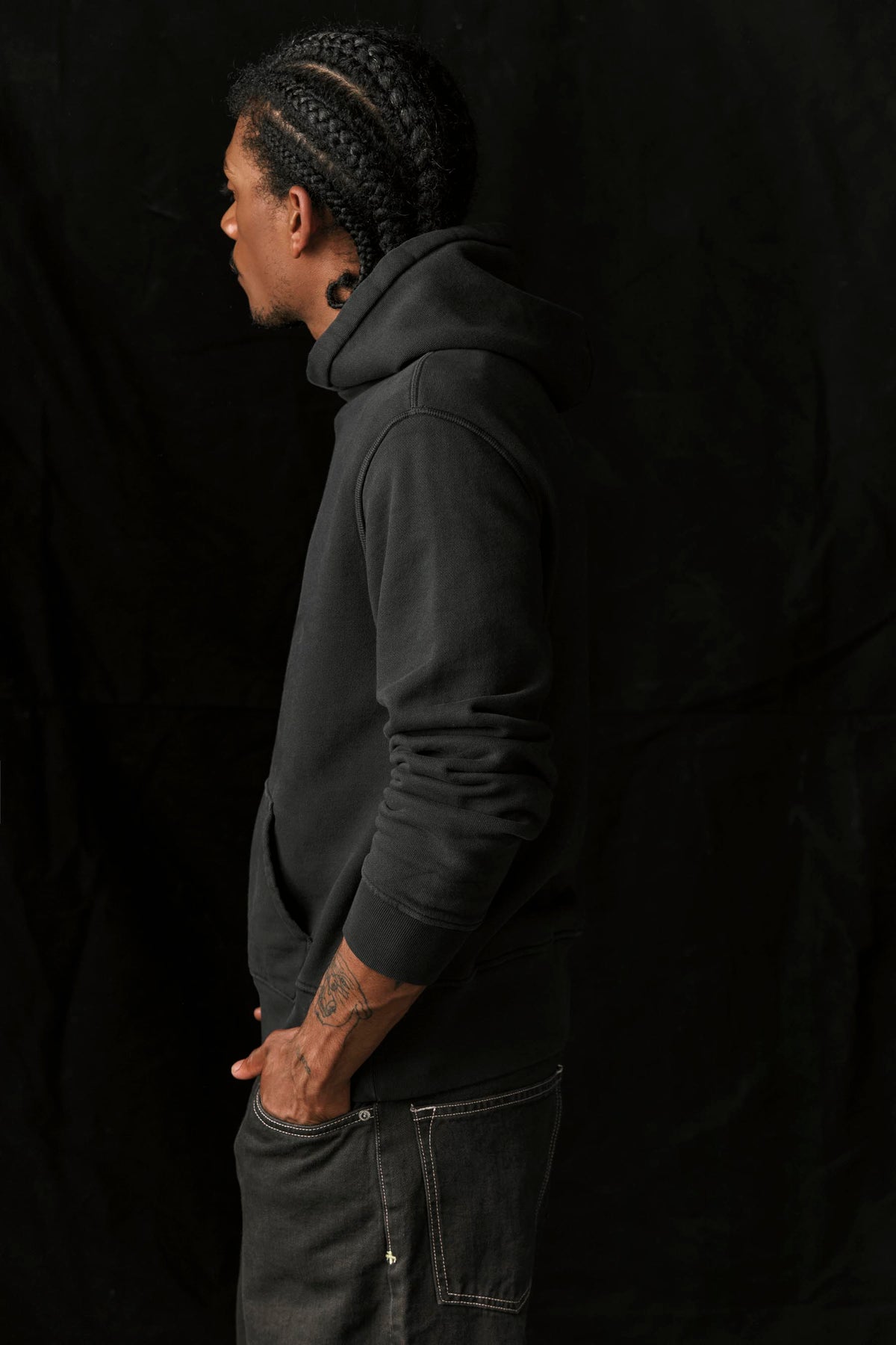 davenport hoodie in faded black