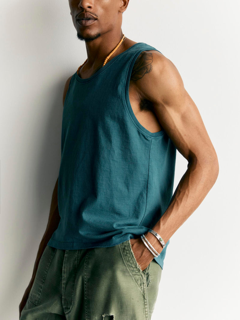 midweight box tank in teal - Model