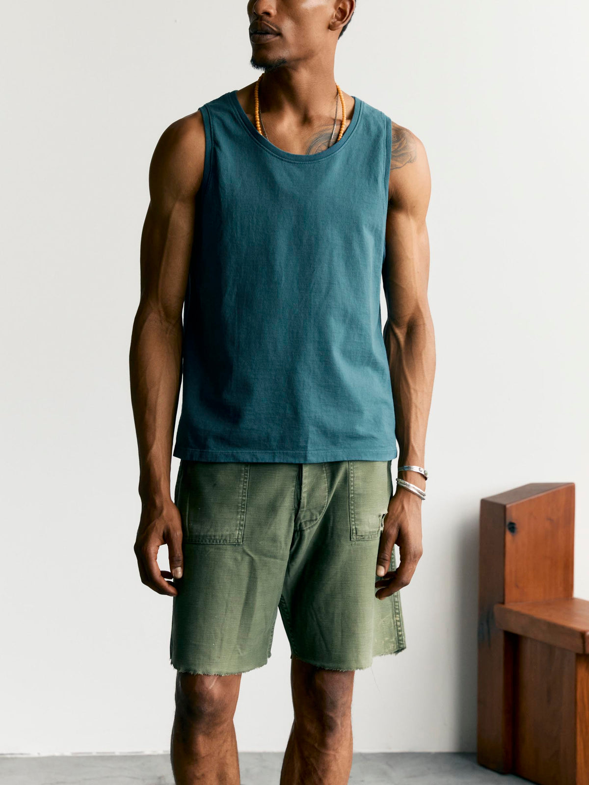midweight box tank in teal