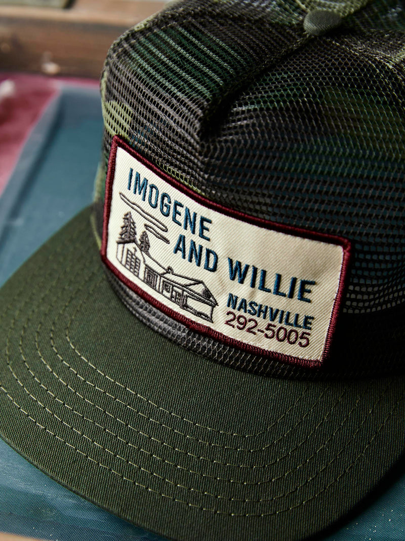 the "service station" mesh trucker in camo - Model