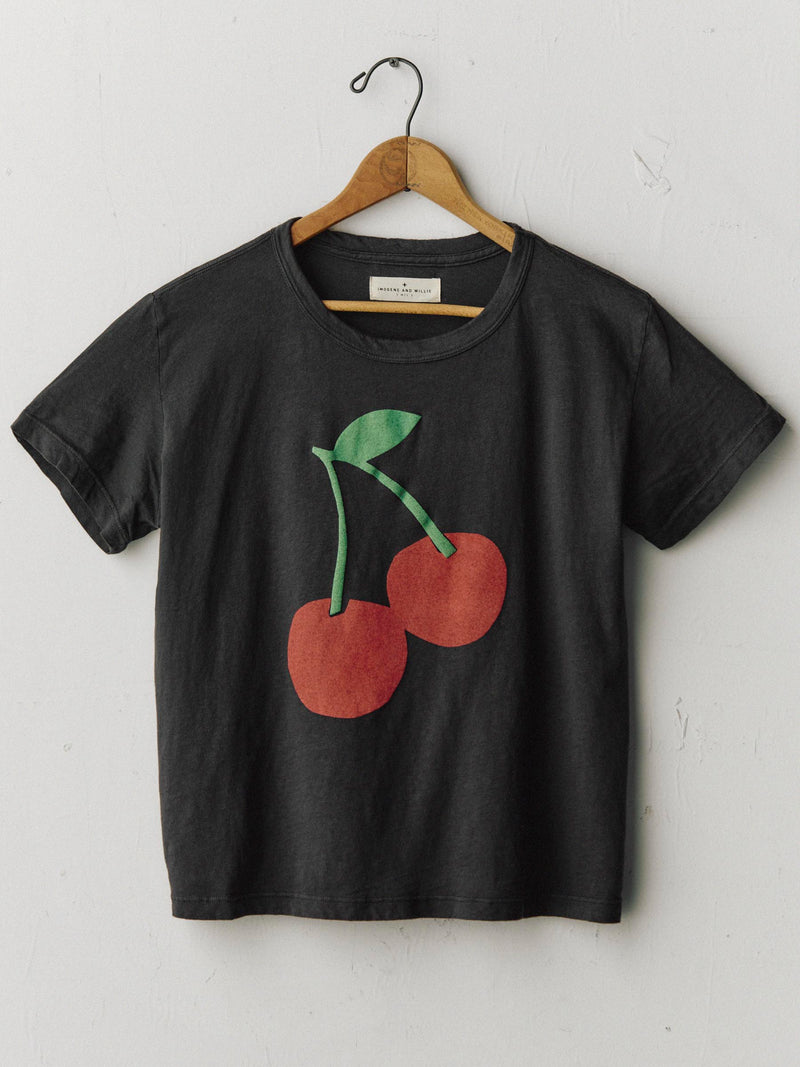 the "cherry" drop tee - Model