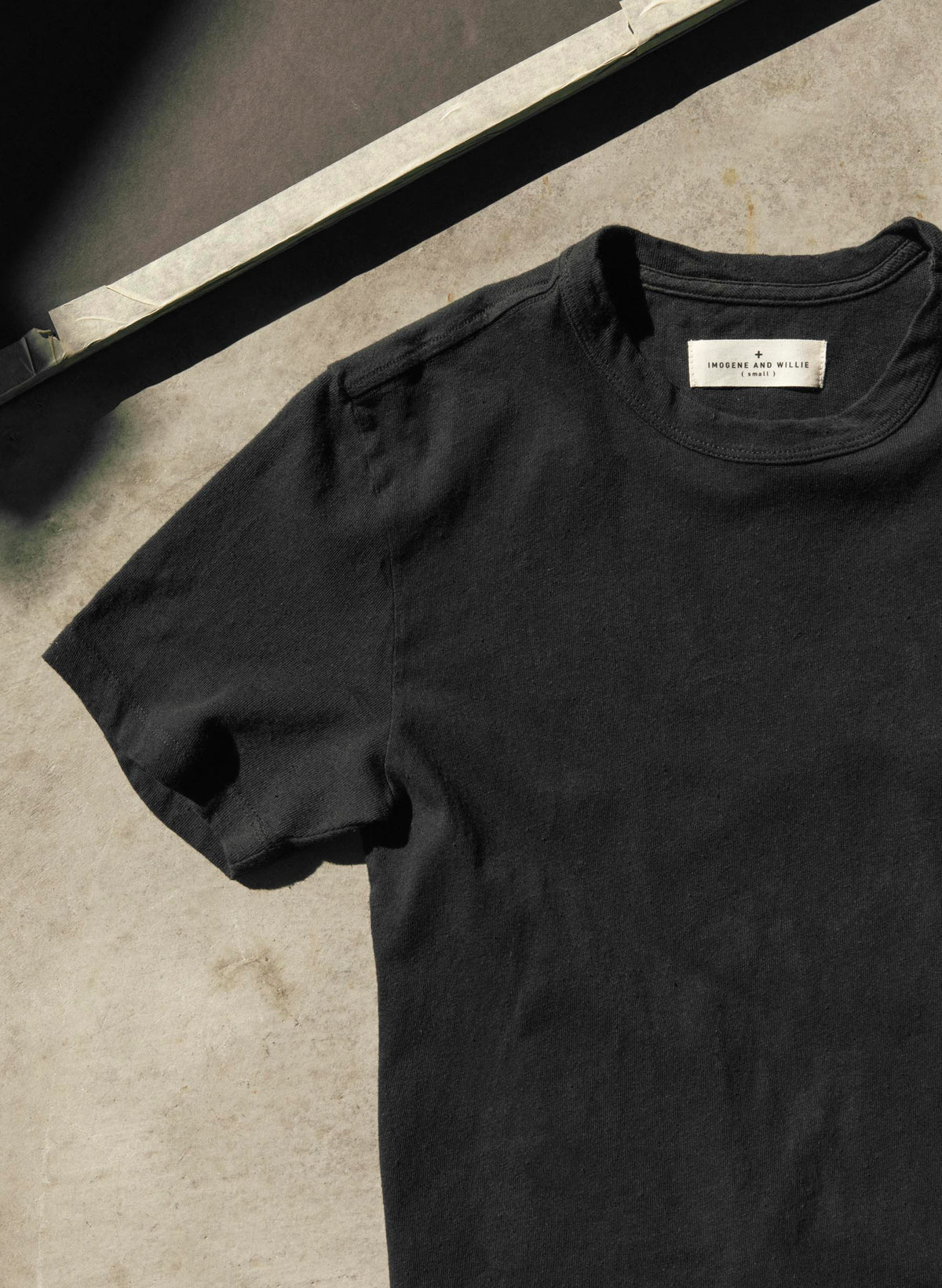 black knit midweight crew