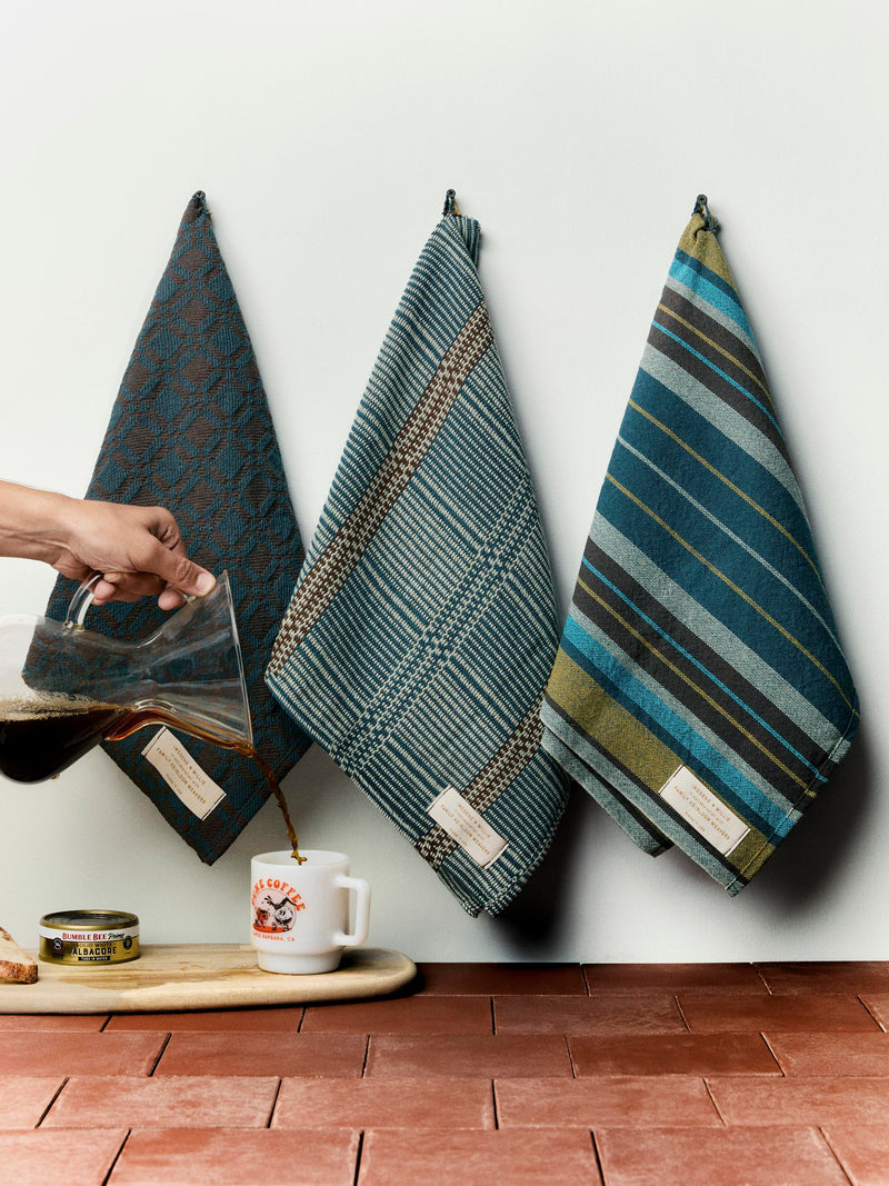 i+w x family heirloom weavers hand towel pack 05 - Model