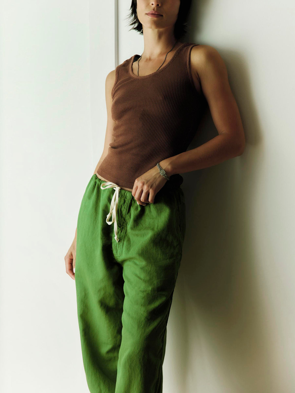 the lounge pant in fern green