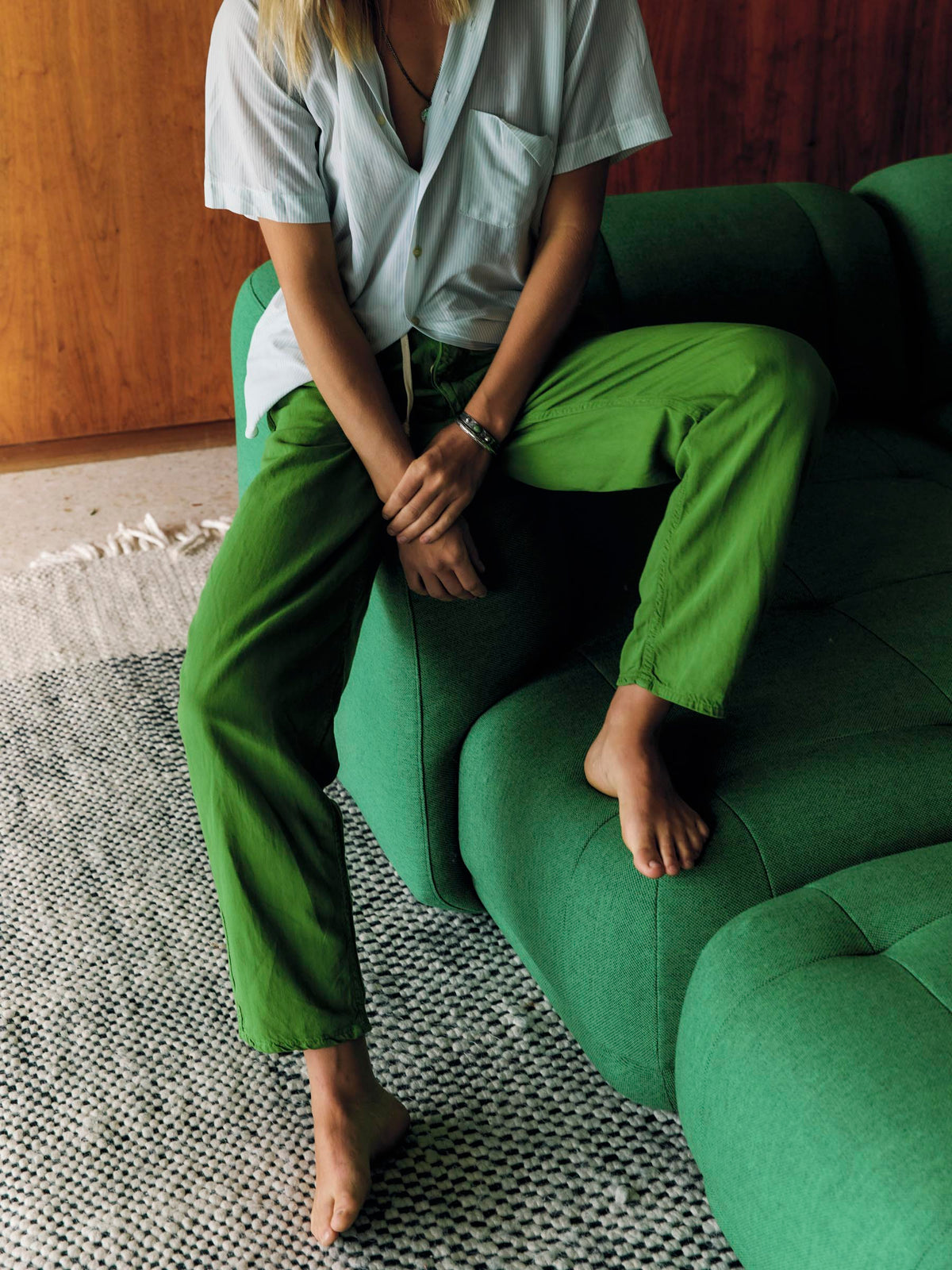 the lounge pant in fern green