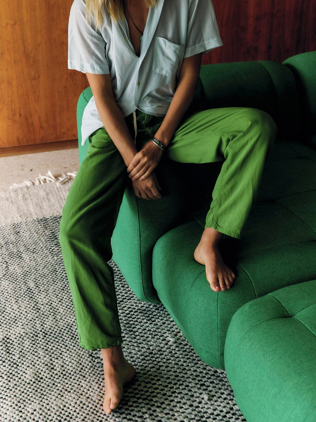 the lounge pant in fern green