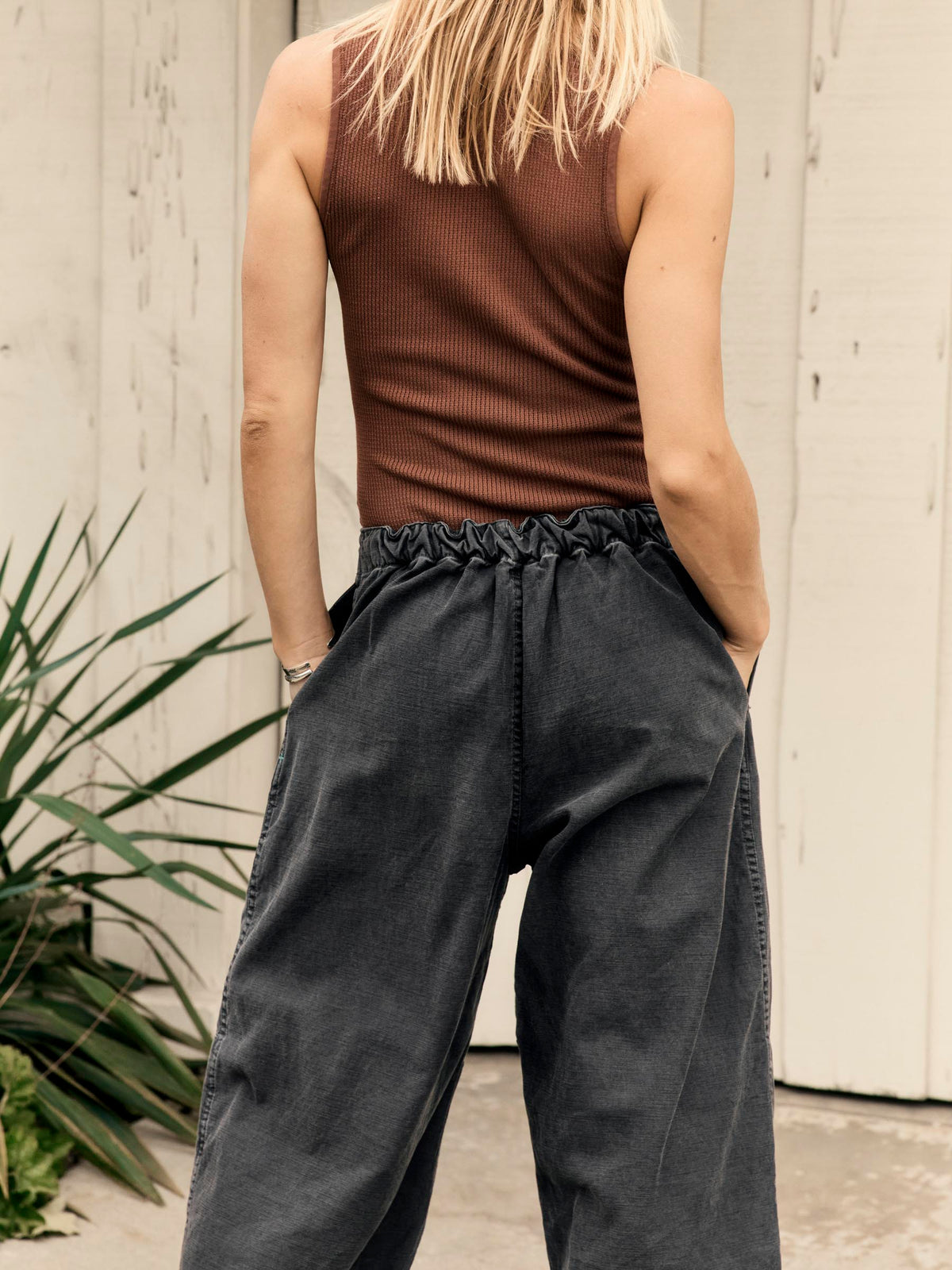 flight pant in faded black