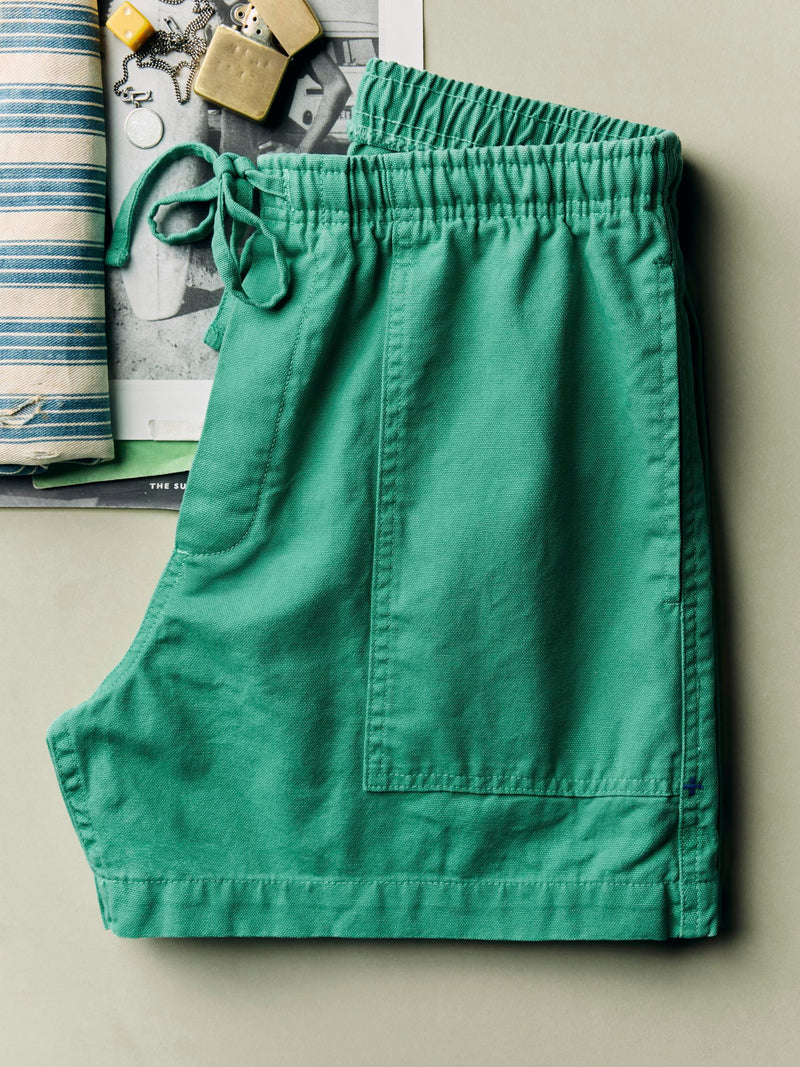the lounge short in seagreen - Model