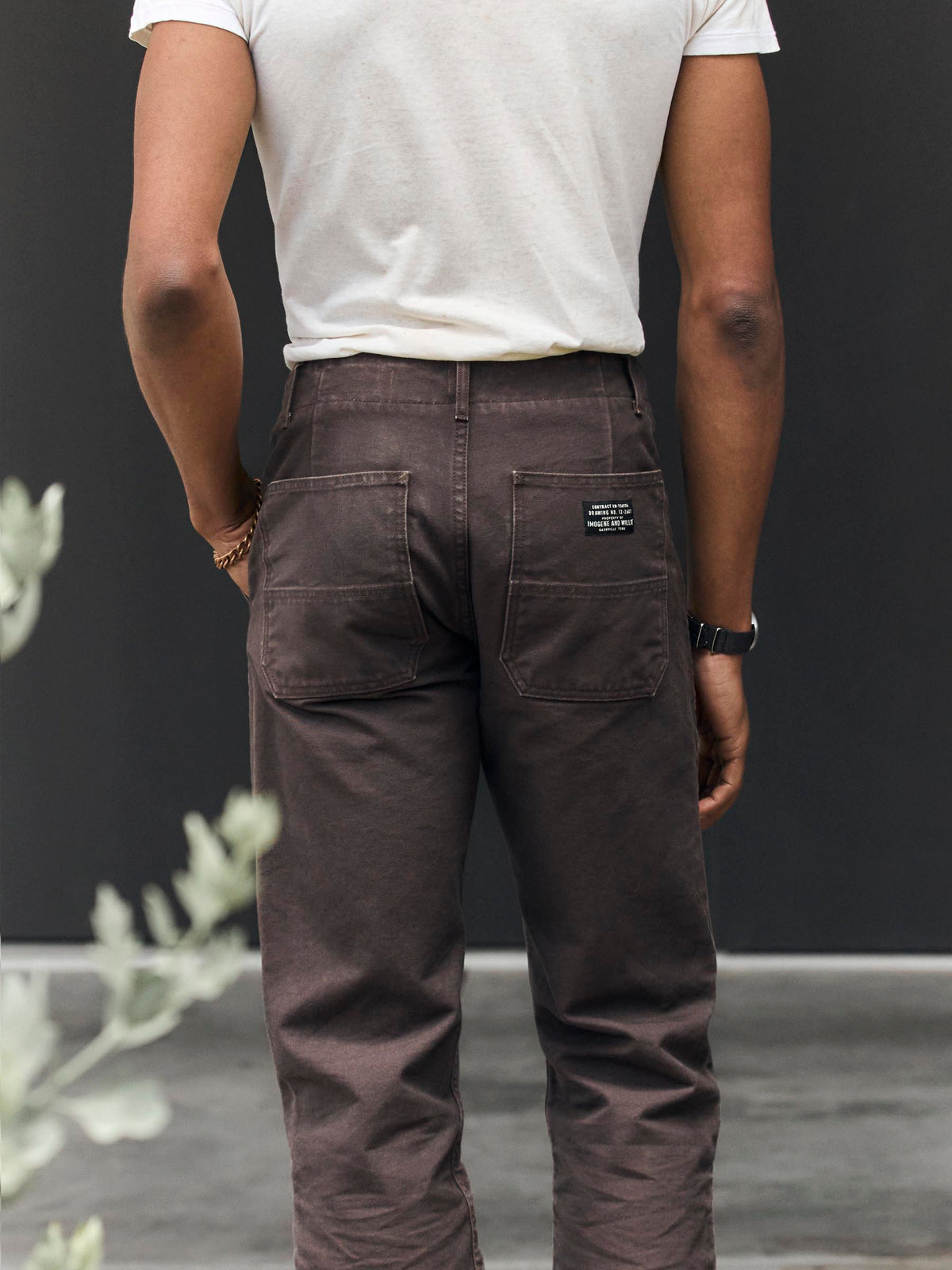 hencye washed canvas workpant in carob