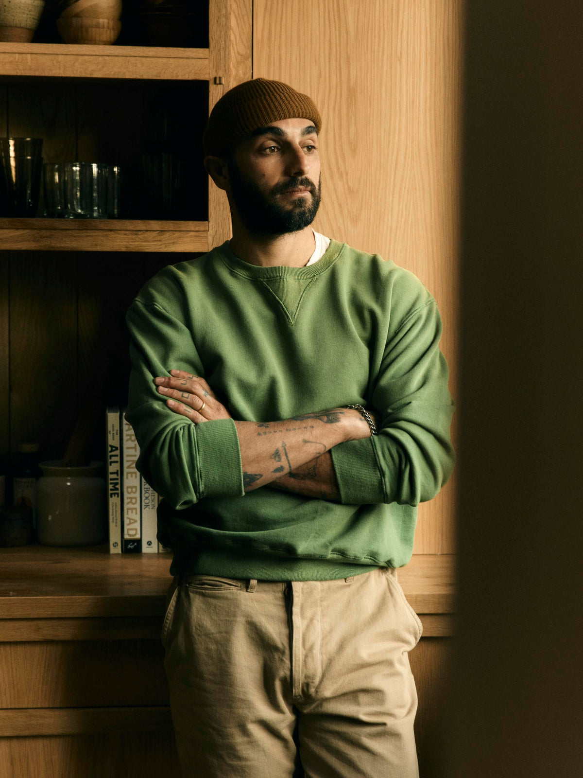 hilts sweatshirt sunfaded  green