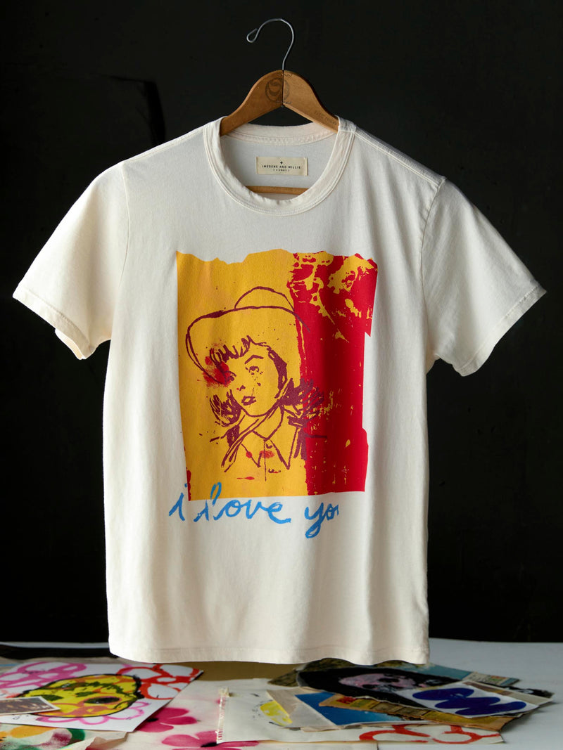 the "i love you" tee - Model