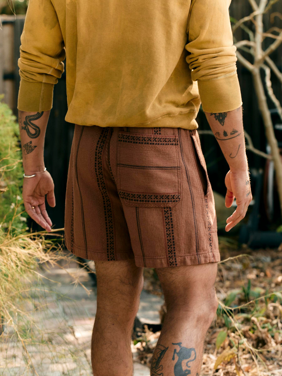 lagos lounge short in brown