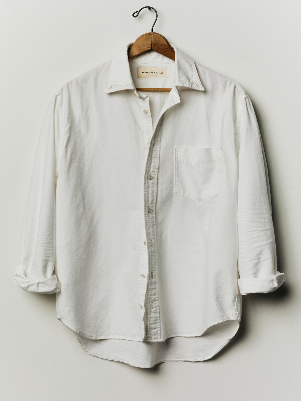 lightweight beach oxford in white