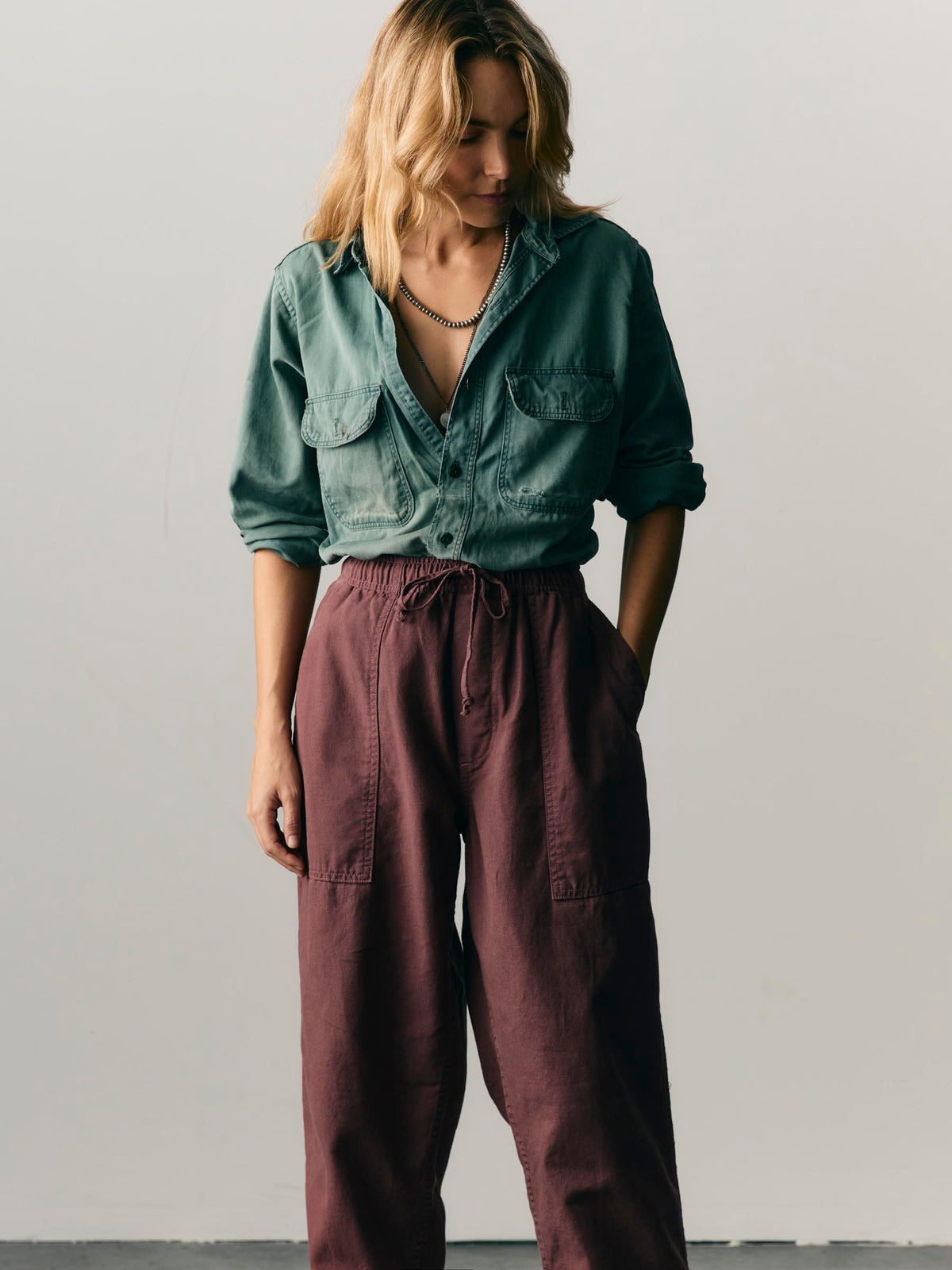 the ventura chore pant in dark mauve