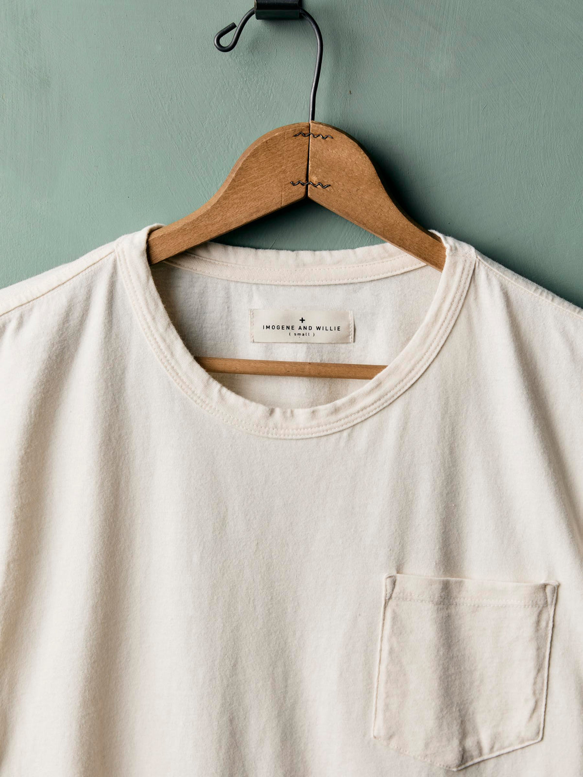 classic knit pocket tee