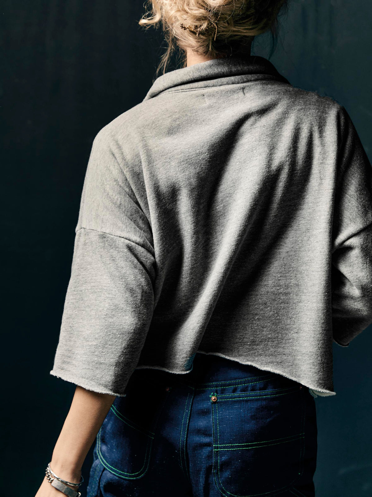 cut sleeve cropped quarter zip