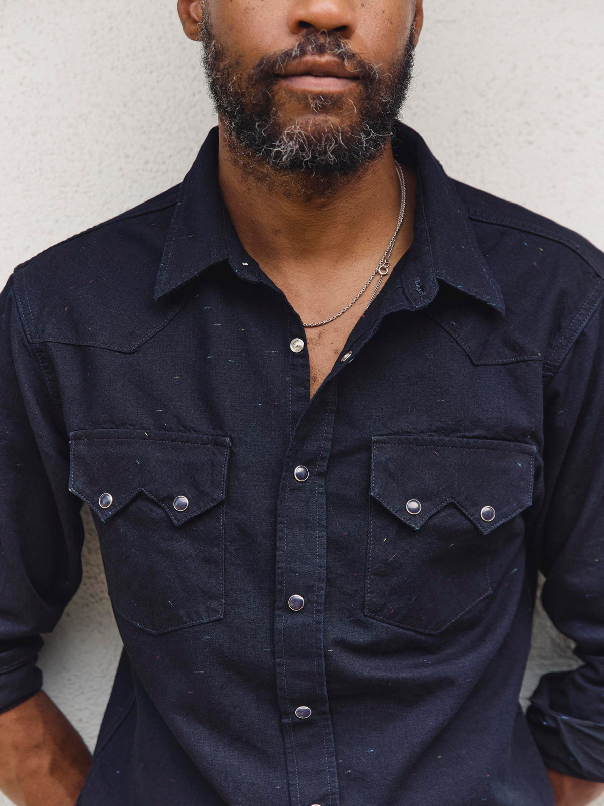 sawtooth pearl snap in reverse black indigo nep