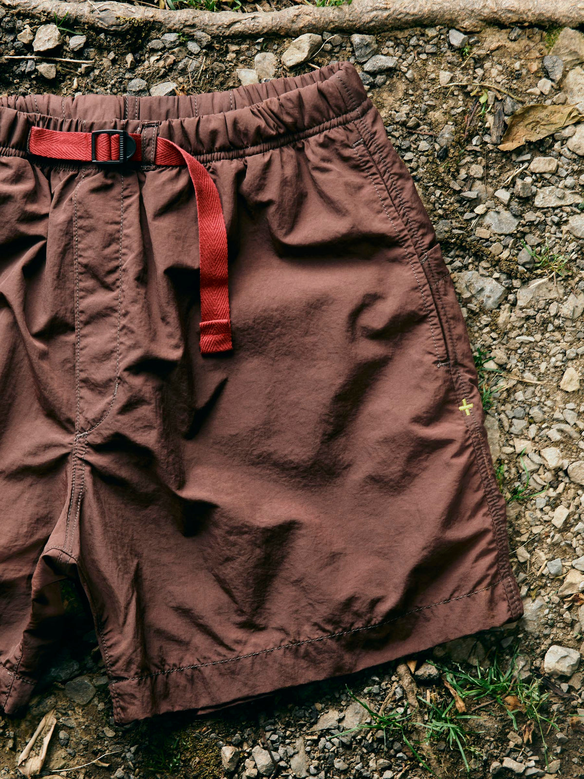 trail short in brown