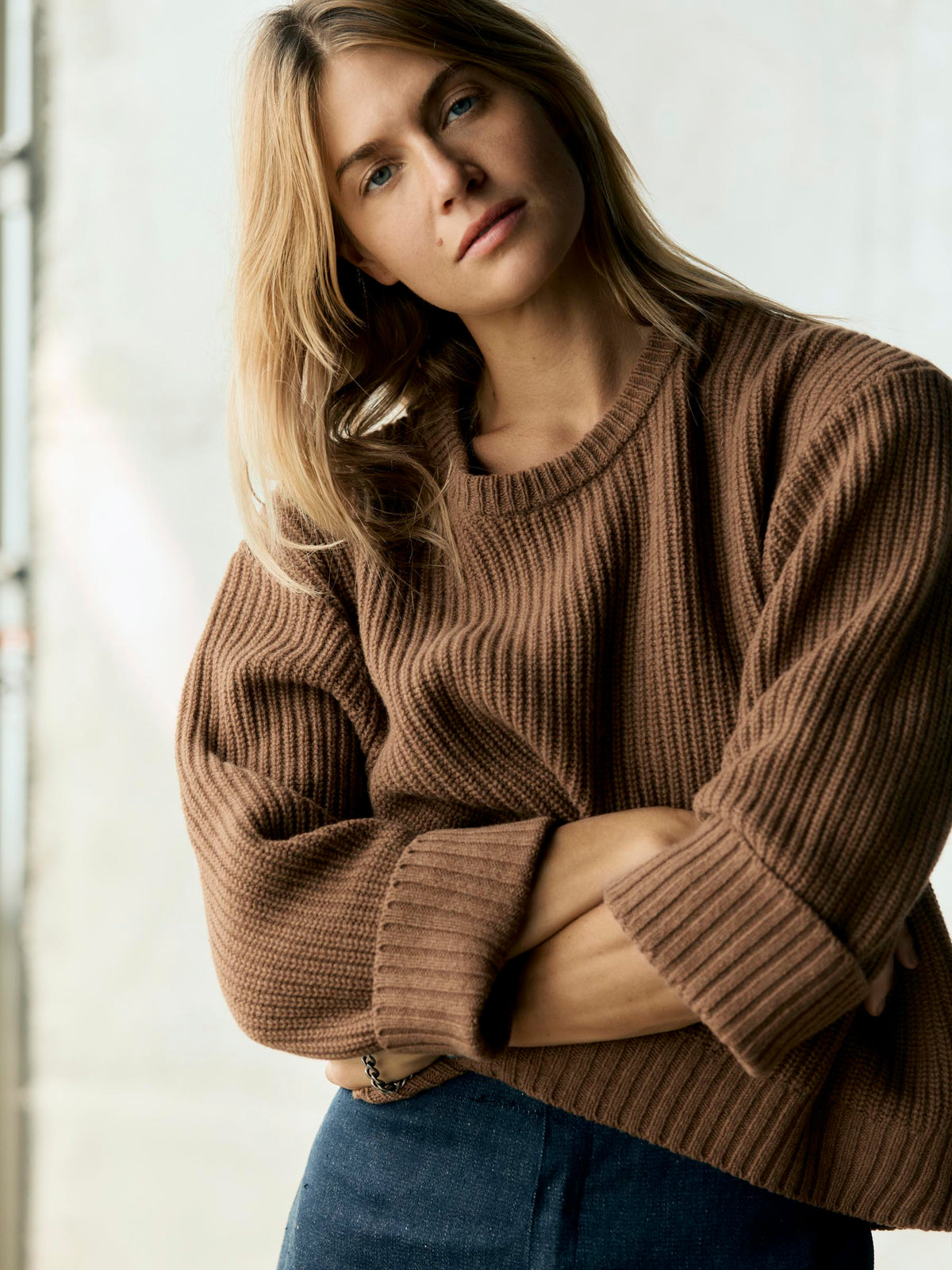 varese wool sweater in brown