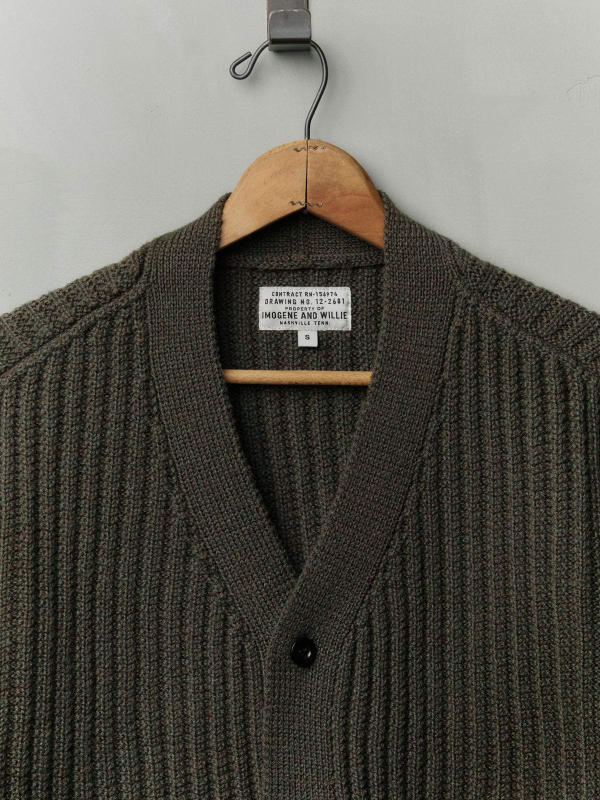walker cardigan in marled olive