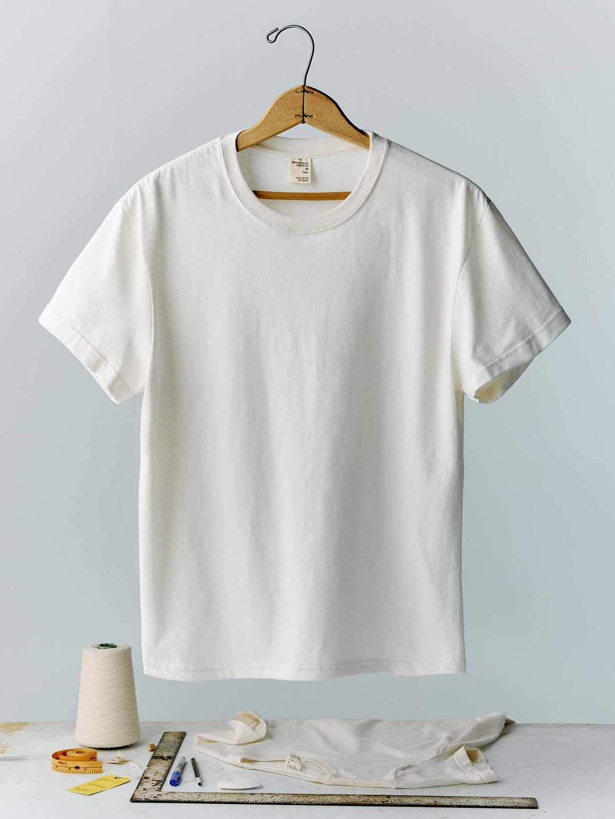 the cotton project tee in vintage white
