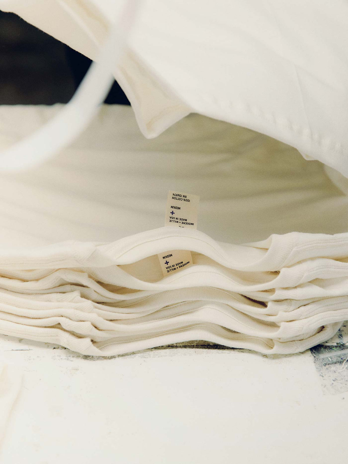 the cotton project tee in vintage white