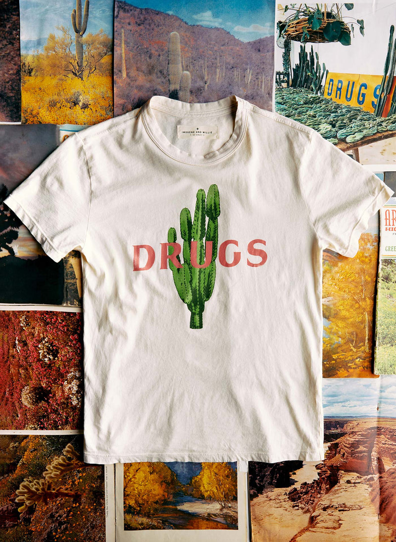 the "drugs" tee - Model