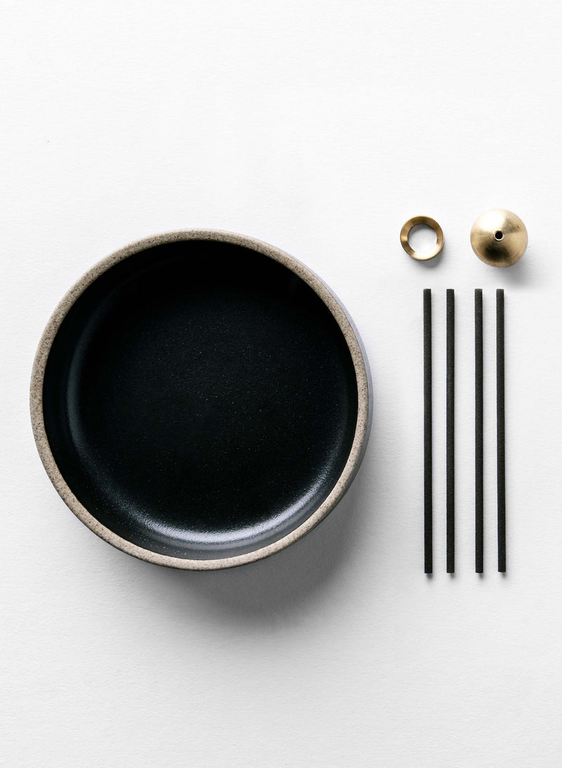 hasami incense holder set with aloeswood