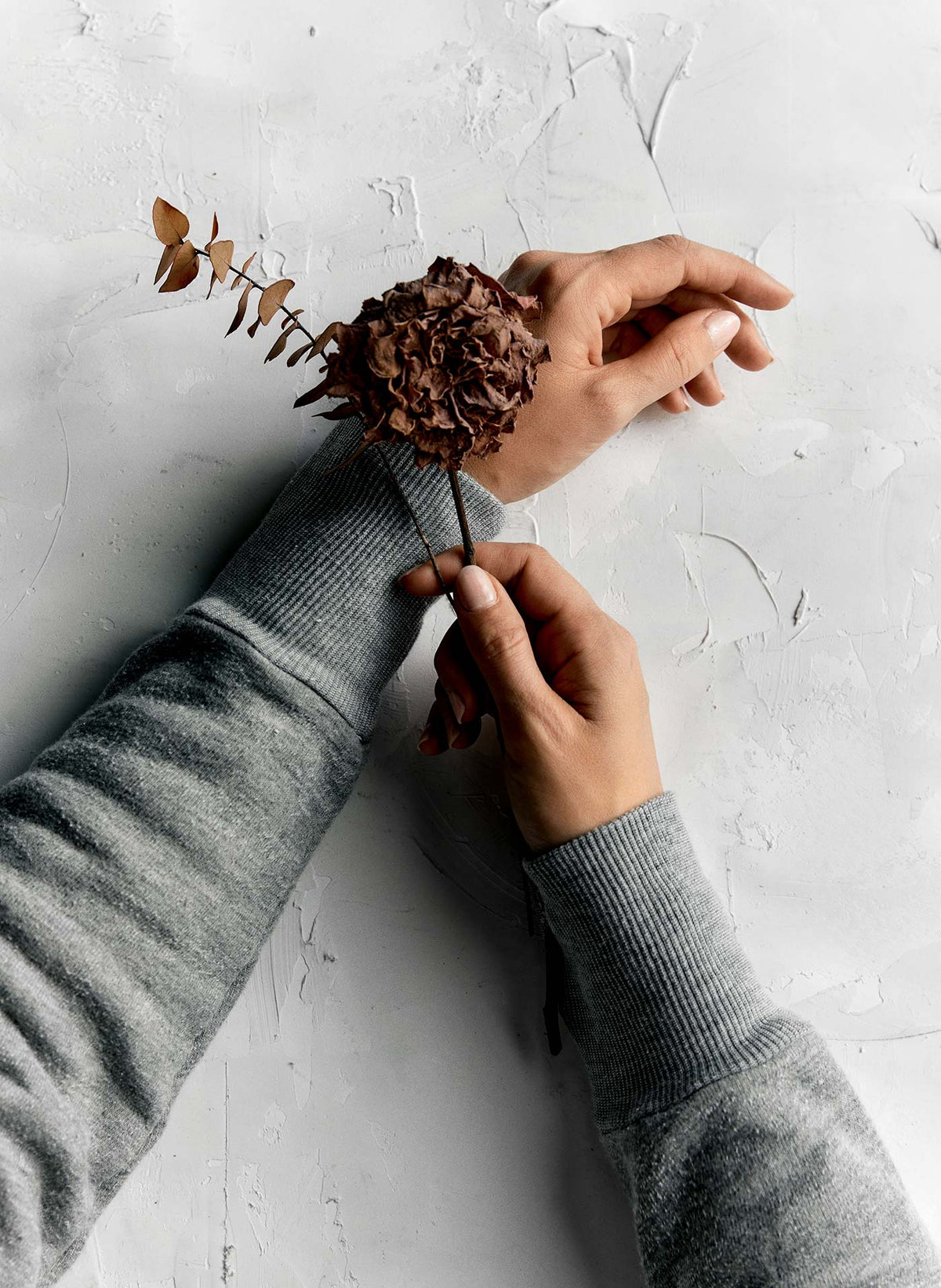 the quarter zip heather pullover